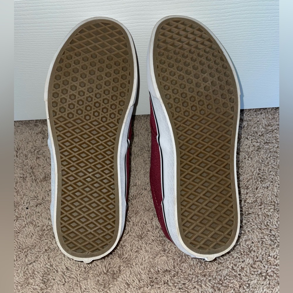 Vans - Picture 3 of 5